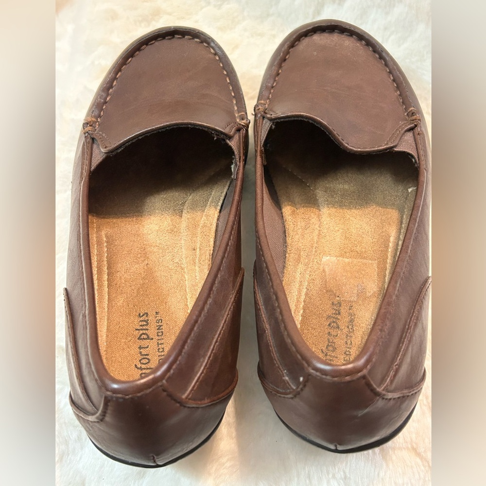 Women’s size 7.5 WIDE Comfort Plus by Predictions Dark Brown loafers - Picture 7 of 13